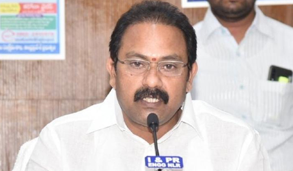 ఎన్ని వేవ్‌లు వచ్చినా ఎదుర్కొనేందుకు సిద్ధం : మంత్రి ఆళ్ల నాని