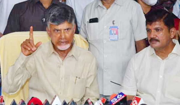 వైసిపి పద్ధతి మార్చుకోకపోతే తీవ్ర పరిణామాలు తప్పవు : చంద్రబాబు