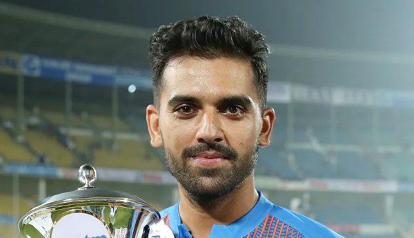 ధోనీ చెప్పిన సూత్రాలే పాటించా.. రాణించా : దీపక్‌ చాహర్‌
