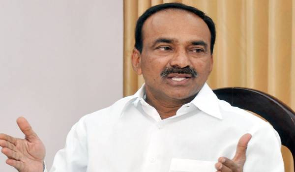 టిఆర్‌ఎస్‌ వ్యతిరేక ఓట్లు తొలగించి దొంగ ఓట్లు సృష్టిస్తున్నారు : ఈటెల