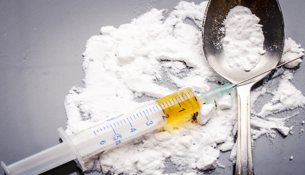 గుట్కాల ఉచ్చులో యువత