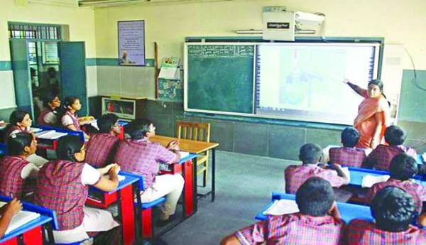 హిందీ వెయిటేజ్‌తో నష్టం