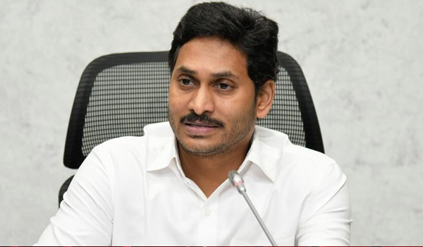 ఆగస్టు 15 తర్వాత బడులు.. ఆ లోగానే ఉపాధ్యాయులకు వ్యాక్సినేషన్‌