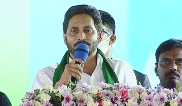 మా నీటిని మేం వాడుకుంటే తప్పేంటి? ఎవరితో విభేదాలు కోరుకోవడం లేదు : సిఎం జగన్‌