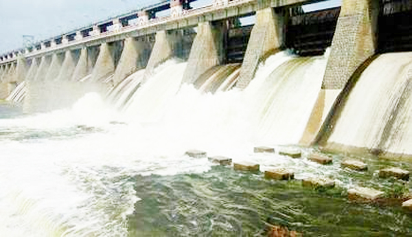 మూసీ ప్రాజెక్టుకు వరద ఉధృతి