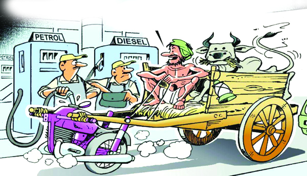 పెరిగిన గ్యాసు, డీజిల్‌ ధరలతో పెనుభారం