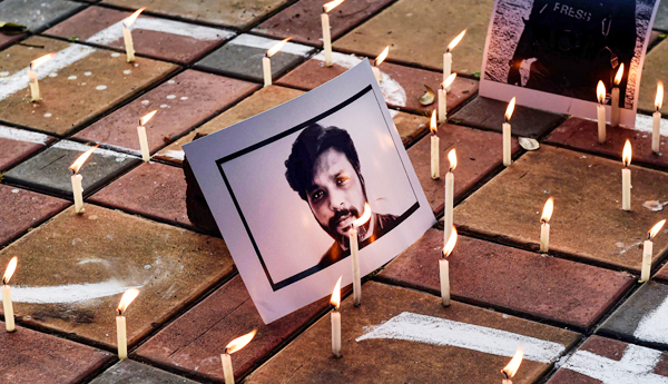జామియా శ్మశానవాటికలో సిద్ధిఖీ అంత్యక్రియలు