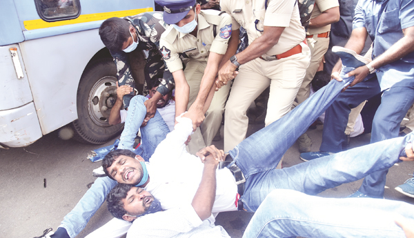 నిరుద్యోగ సమస్య పరిష్కారమే ఉత్తమం