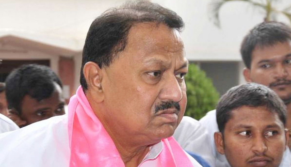 డిఎస్‌ చేరికతో కాంగ్రెస్‌ కు లాభమా..?