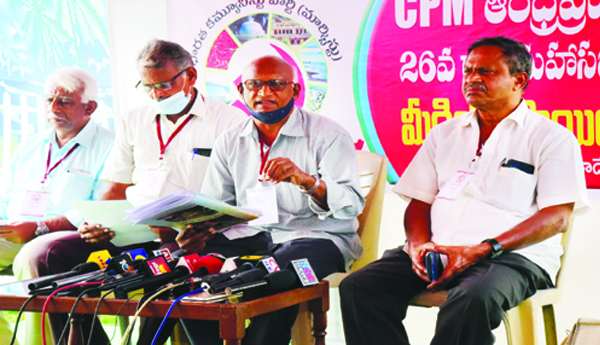 విశాఖ ఉక్కు ప్రైవేట్‌ కానివ్వం