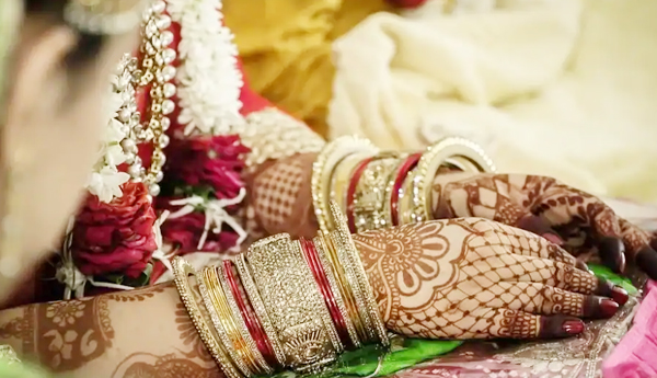 అందరికీ కనీస వివాహ వయసు 18