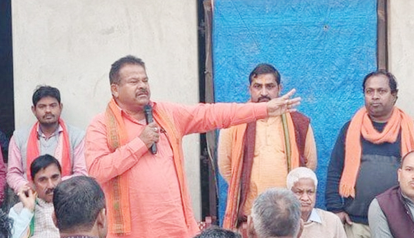ముస్లీమ్‌ల నుదిట తిలకం దిద్దిస్తా: బిజెపి ఎమ్మెల్యే వివాదాస్పద వ్యాఖ్యలు