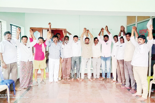 దేశవ్యాప్త సమ్మెతో కేంద్రం మెడలు వంచుదాం