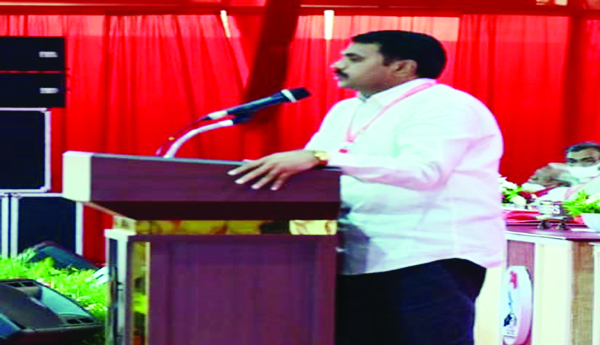 రాజకీయ తీర్మానానికి ఆమోదం