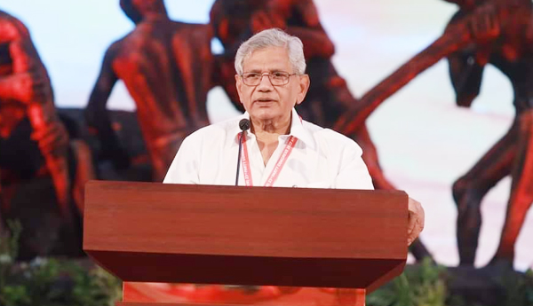 CPM Congress : రాజకీయ ముసాయిదా తీర్మానాన్ని ప్రవేశపెట్టిన ఏచూరి