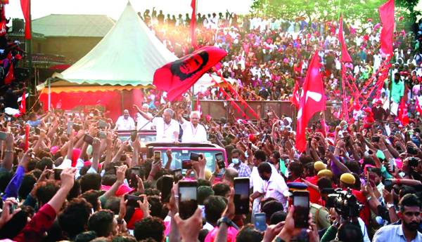 బలమైన శక్తిగా ముందుకు : కన్నూర్‌లో సిపిఎం భారీ ర్యాలీ