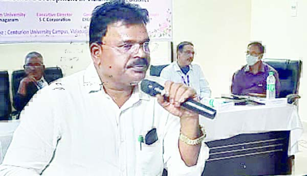 పరిశ్రమల స్థాపనకు ముందుకు రావాలి