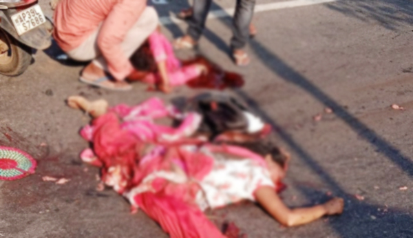 roadaccident, visakha, deaths, gajuwaka 