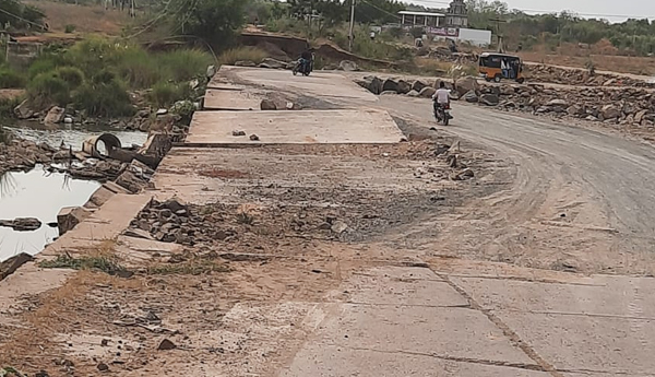19 crore, for, Gampalagudem, bridge!