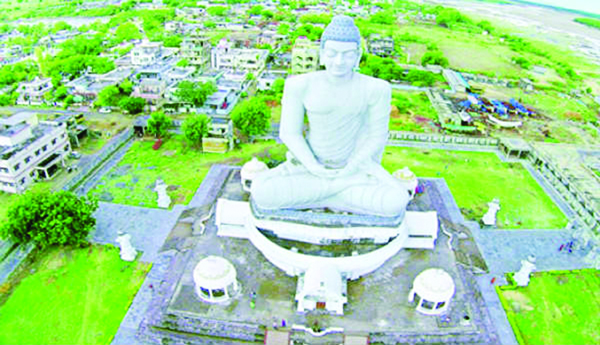 అమరావతిలో సదుపాయాలు మృగ్యం ..