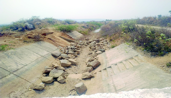 Stopped, Handri