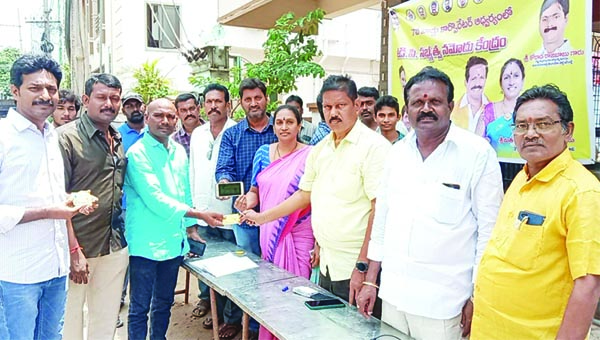 పిలకవానిపాలెంలో టిడిపి సభ్యత్వ నమోదు