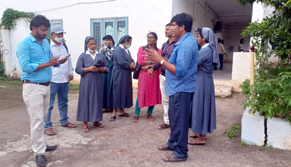 Agitation-of-MED-Students-at-MRR-College-Nandigama