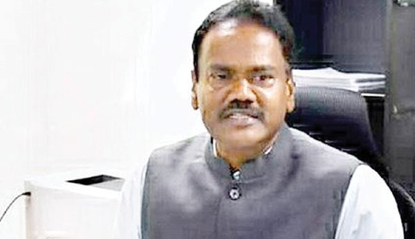 PCCF-Pratip-Kumar-with-Prajashakti-interview