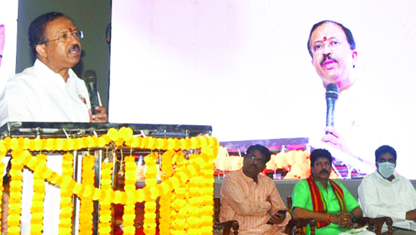 భారత్‌ను అగ్రగామిగా నిలిపేందుకు కృషి