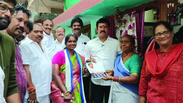 పలుచోట్ల గడప గడపకు మన ప్రభుత్వం