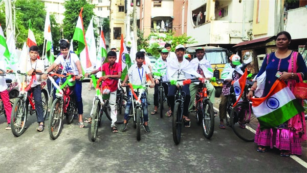 సైకిల్‌ రైడ్‌ ఫర్‌ నేషనల్‌ ఇంటిగ్రిటీ