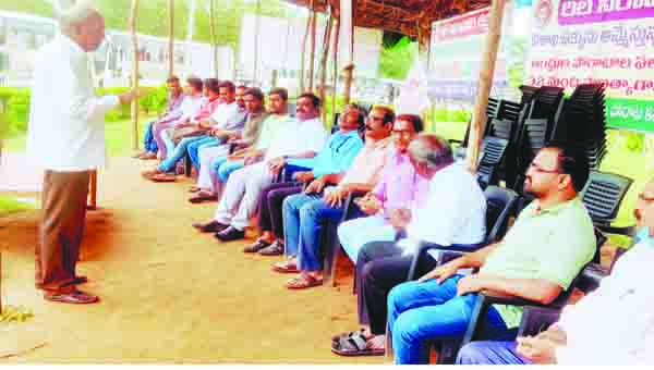 స్టీల్‌ప్లాంట్‌ రక్షణ కోసం తాగ్యానికి సిద్ధం