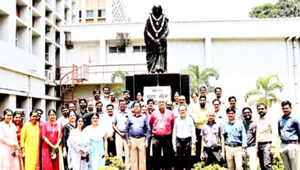   మదర్‌ థెరీసాకు ఘననివాళి