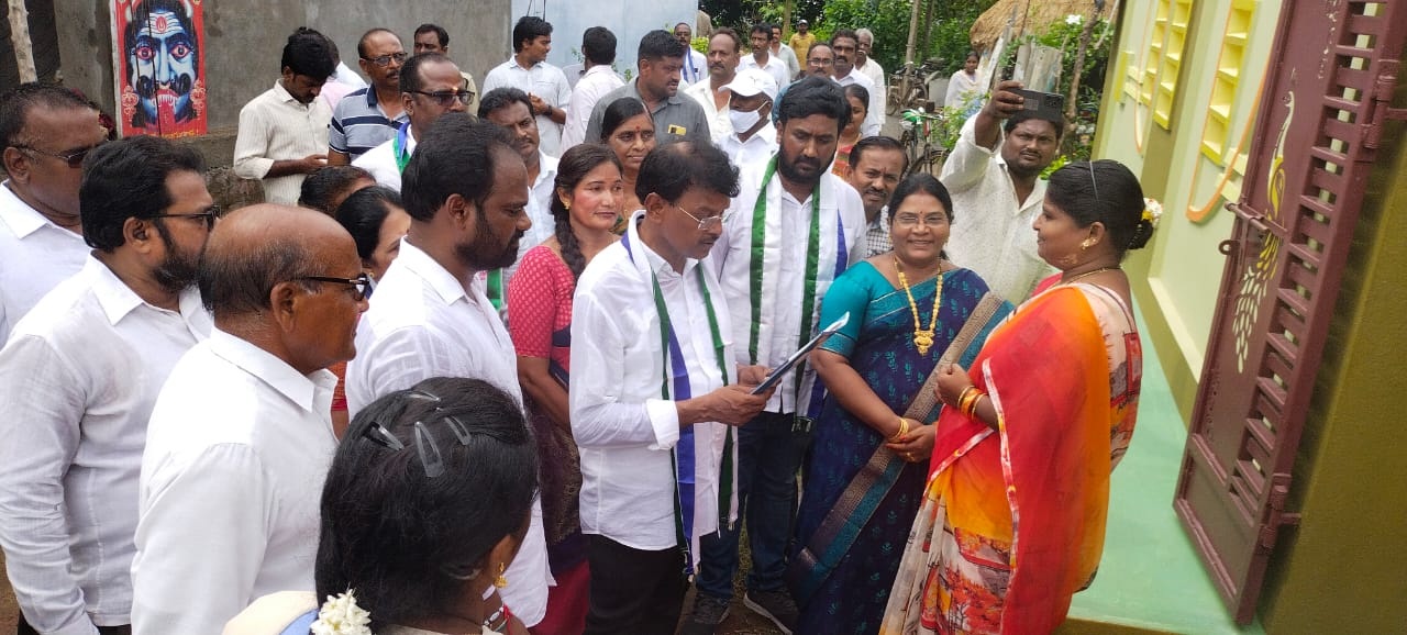 ఇంటింటా సంక్షేమమే జగనన్న సంకల్పం : ఎమ్మెల్యే
