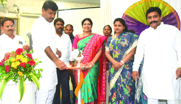 చేనేత రంగానికి మంచి గుర్తింపు