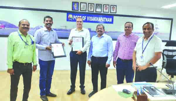 డ్రెడ్జింగ్‌ కార్పొరేషన్‌కు ఊరట