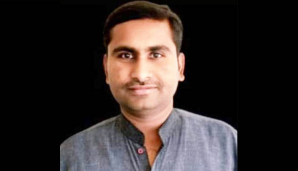ఆవుల చక్రపాణి యాదవ్‌కు గిడుగుపురస్కారం
