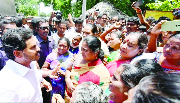 Natteta-Polavaram-residents
