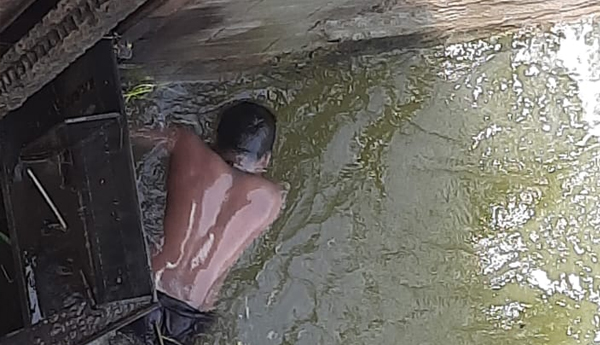 The-dead-body-was-found-54th-gate-Prakasam-Barrage