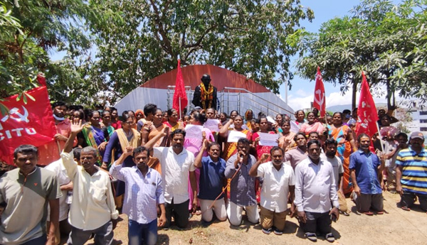 gvmc contract workers protest in visakha