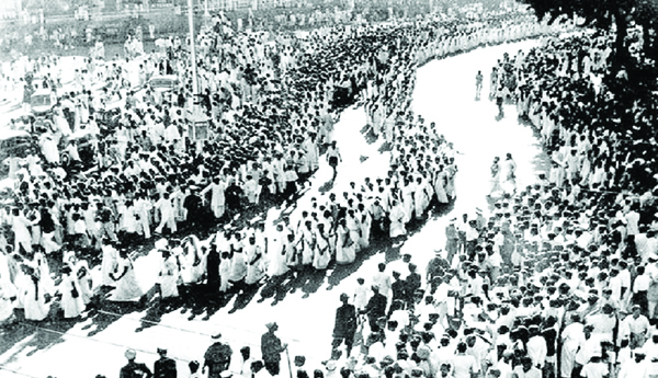 ప్రజా యుద్ధం...