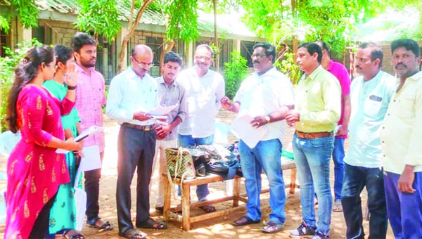 ఓటుకు ఆధార్‌తో అనుసంధానం