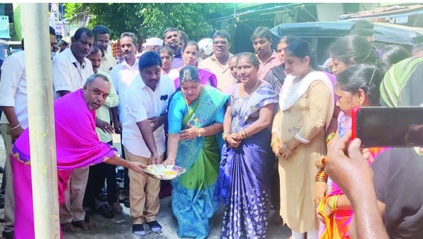 అభివృద్ధి పనులకు శంకుస్థాపన