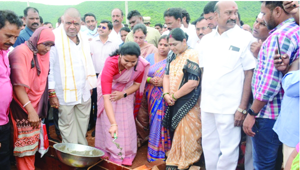 పేదలందరికీ ఇళ్లు ప్రభుత్వ లక్ష్యం