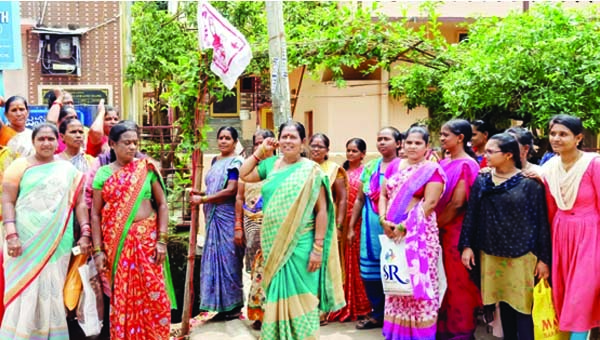 ఐద్వా పతాకావిష్కరణలు