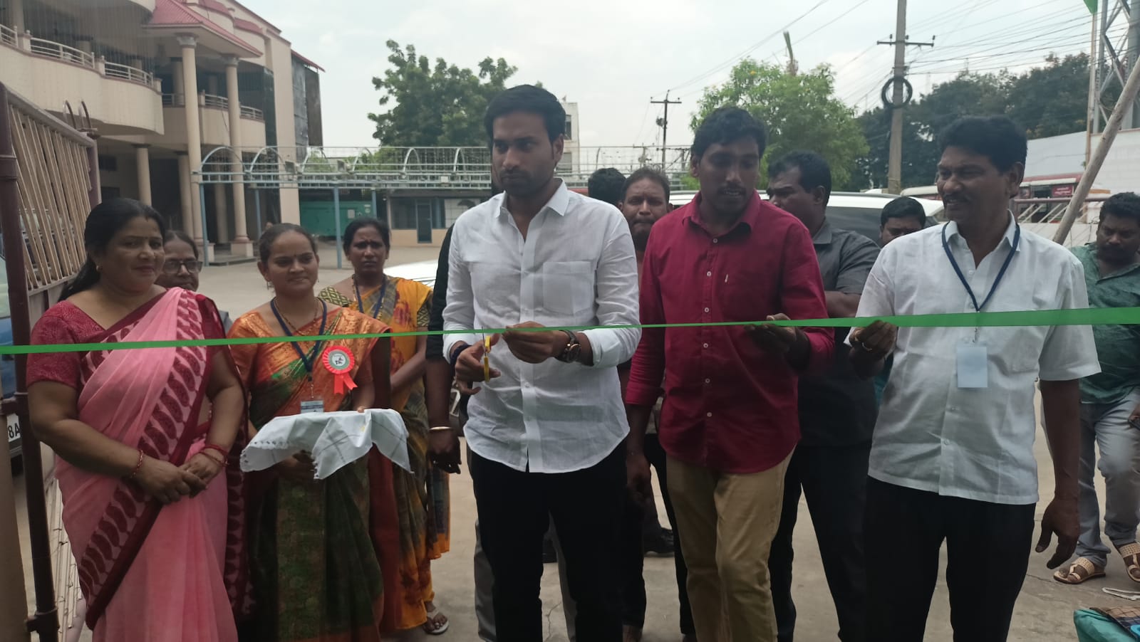 చేనేత, హస్తకళల ప్రదర్శన ప్రారంభం