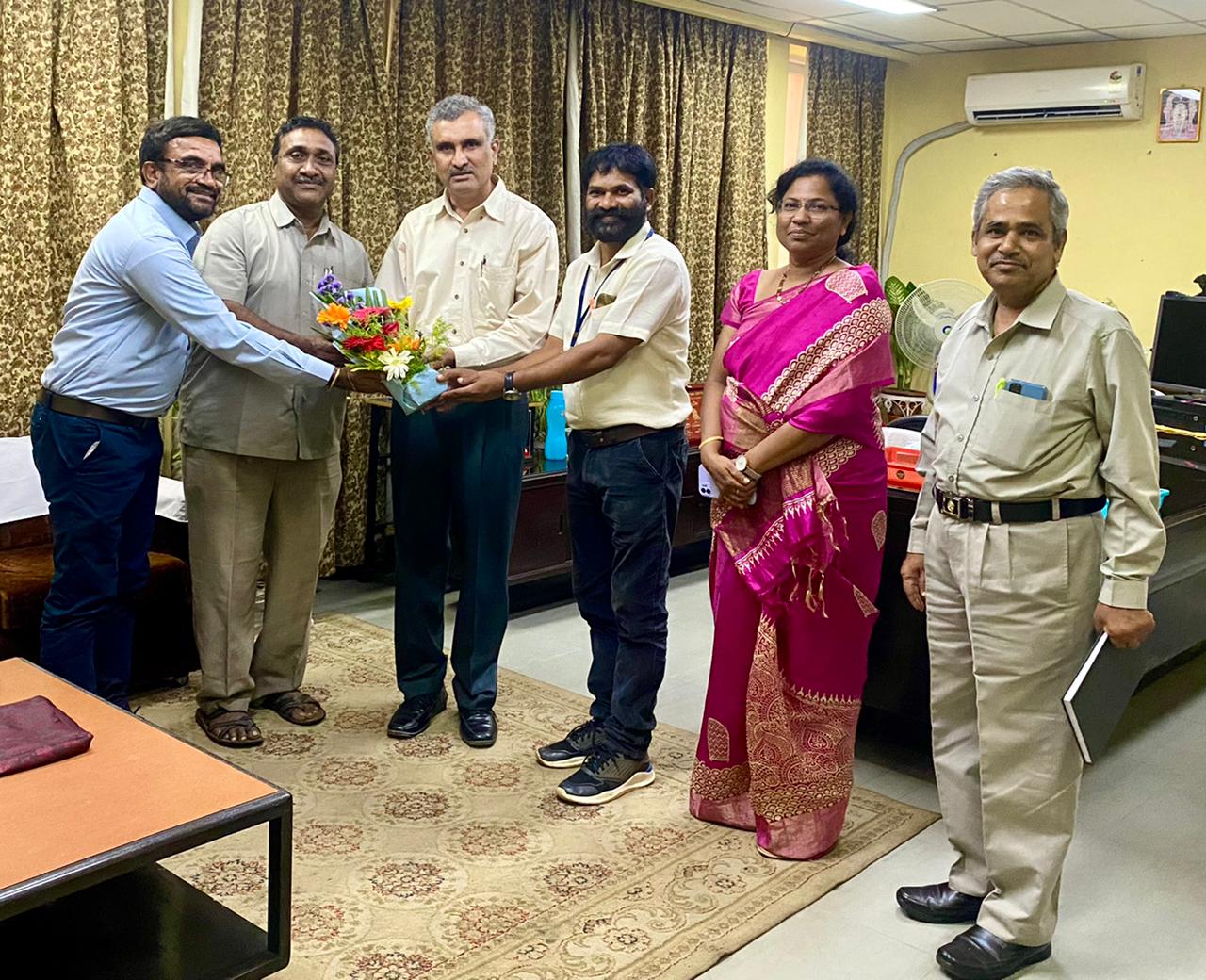 జిఎంను కలిసిన భెల్‌ సిఐటియు నేతలు