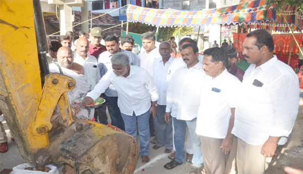 MLA-laid-foundation-stone-for-CM-road-construction-works-in-Nandigama