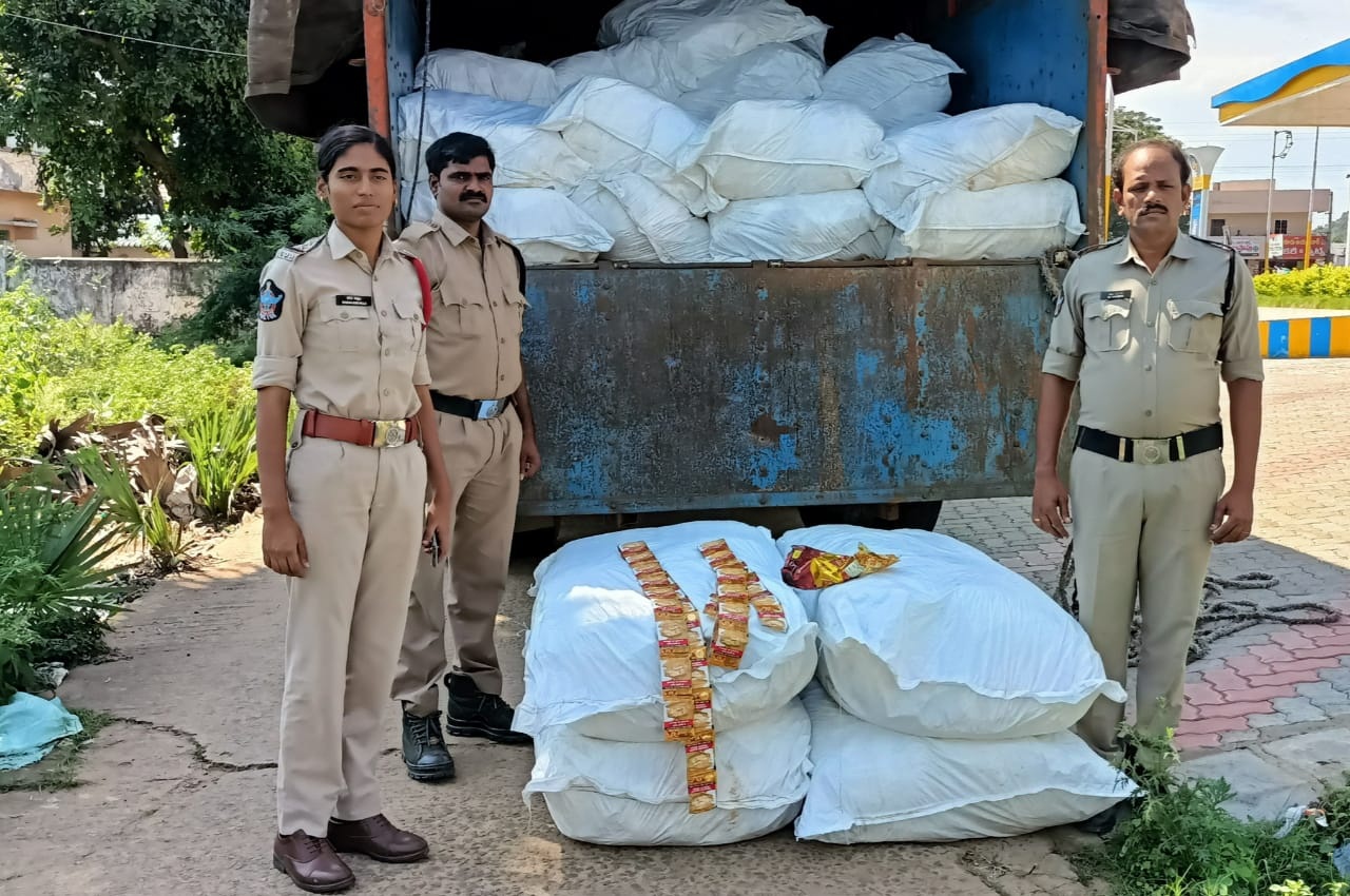 భారీగా గుట్కా పట్టివేత