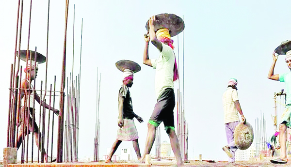 Wages-of-scheduled-workers-should-be-increased
